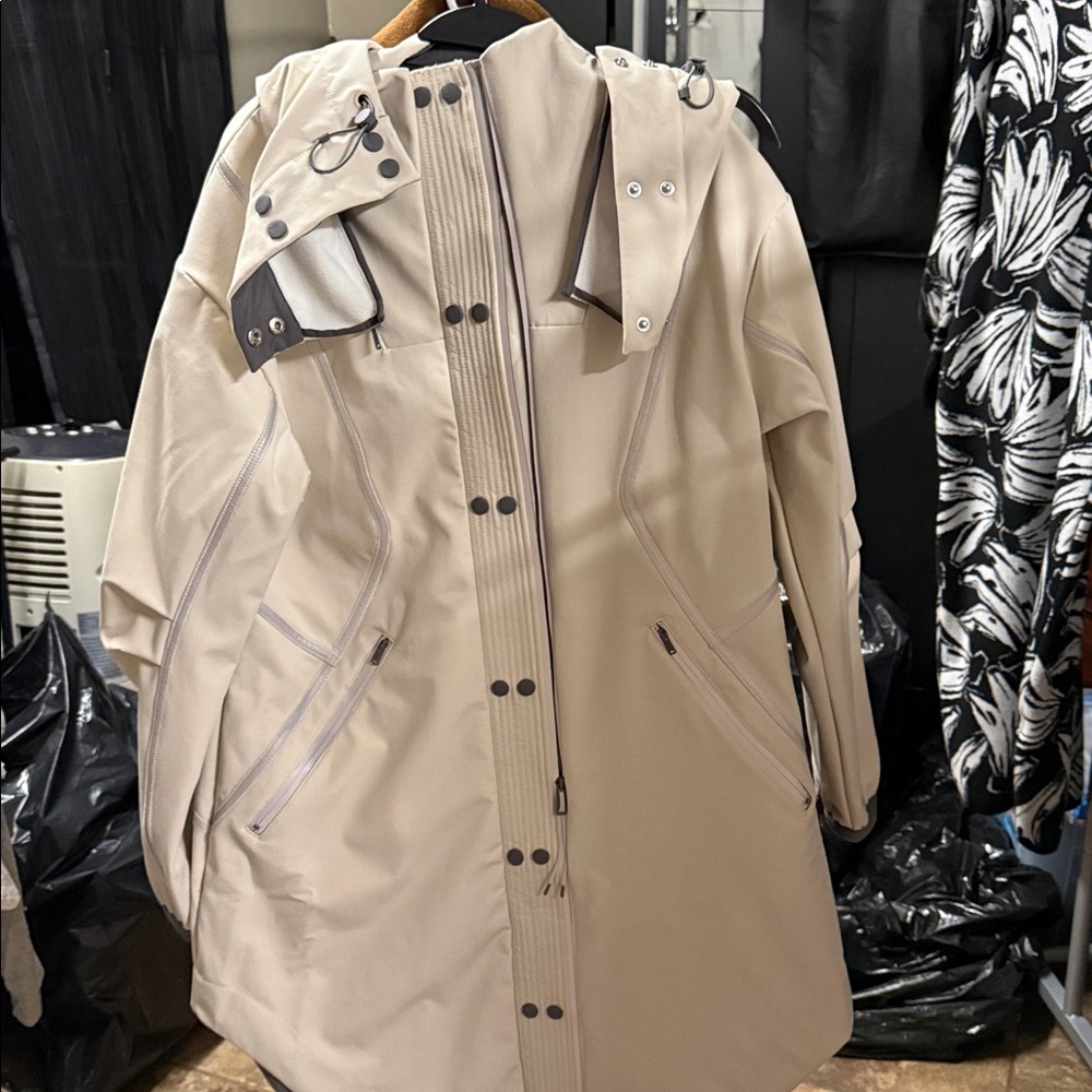 Free People Moon Magic Reflective Rain Parka Whipped Cream Size M  NWT
